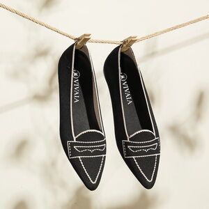 Vivaia Pointed Toe Patterned Flats